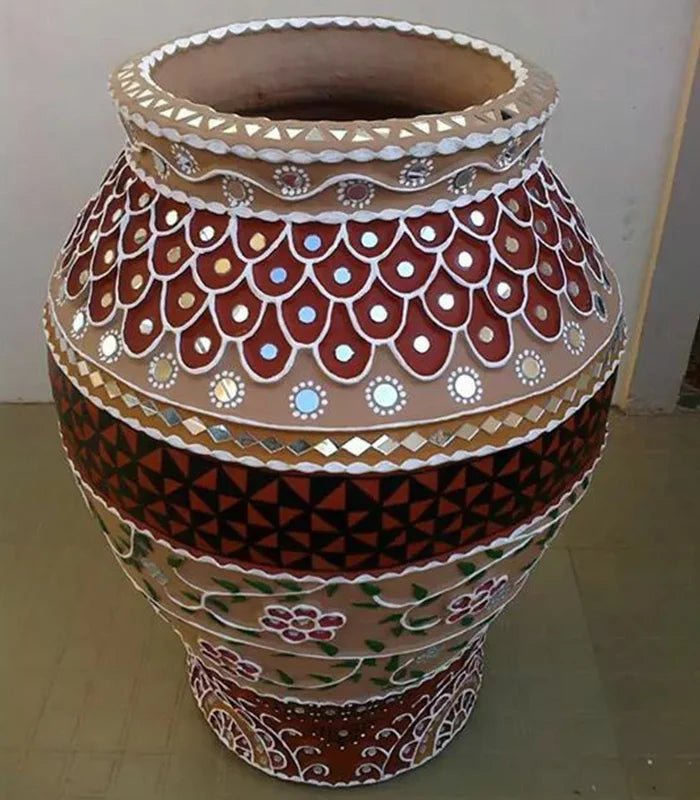 Lippan Pot